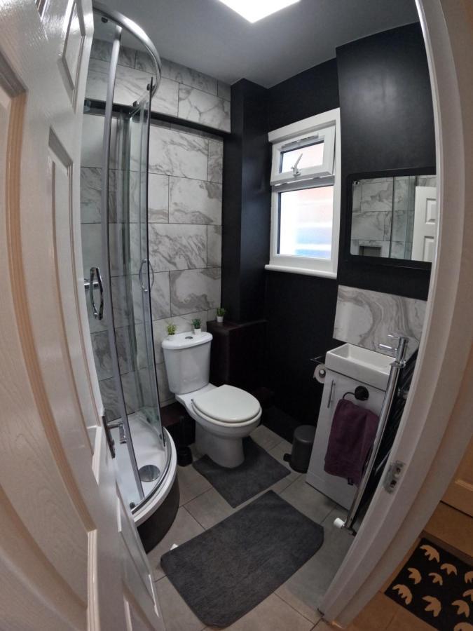 Studio Apartment In Saint Kew Exteriér fotografie